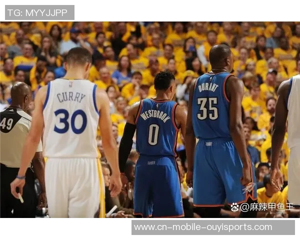 佛祖都难顶?克莱往来身段迸裂女友后 新季场均仅9分命中率缺乏4成 佛祖都难顶?克莱往来身段迸裂女友后 新季场均仅9分命中率缺乏4成