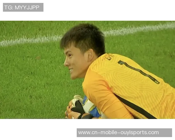 彭啸确诊脚踝韧带损害,U22国足和中超末轮或许都踢不了了 彭啸确诊脚踝韧带损害,U22国足和中超末轮或许都踢不了了