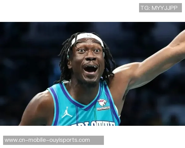 爵士中锋凯斯勒承受左肩手术赛季报销,此前曾是湖人最大引援方针 爵士中锋凯斯勒承受左肩手术赛季报销,此前曾是湖人最大引援方针